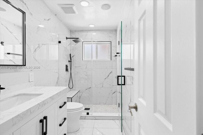 Building Photo - 2925 Coral Shores Dr