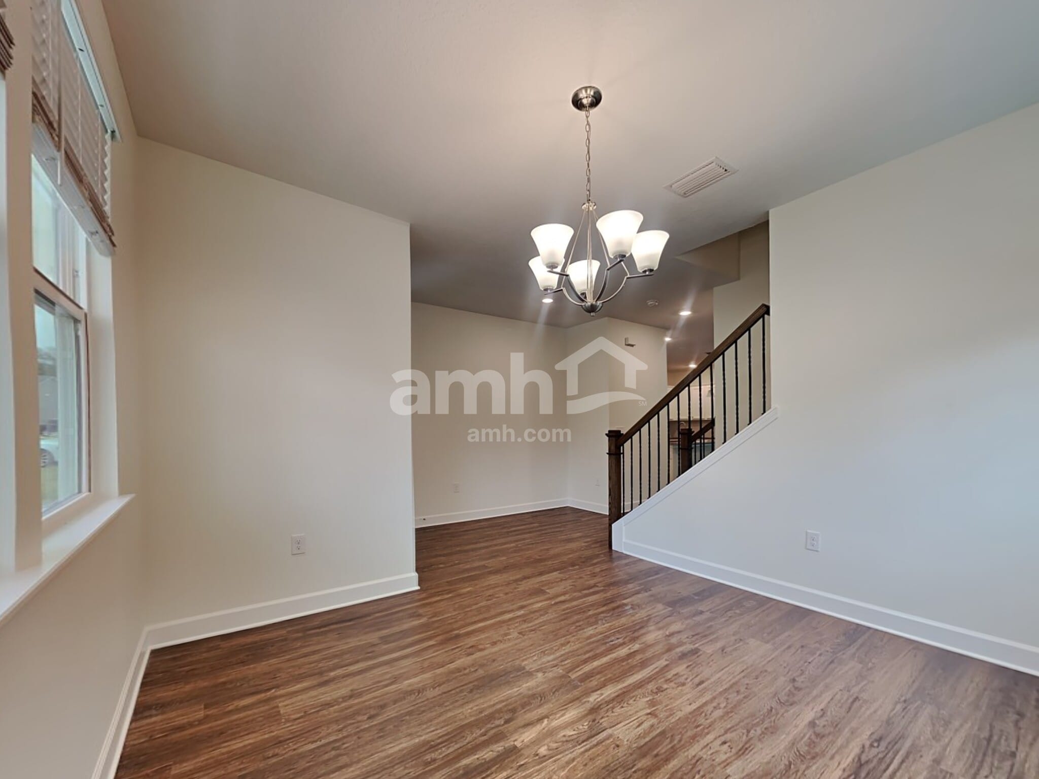 Building Photo - 5825 Hampton Creek Rd