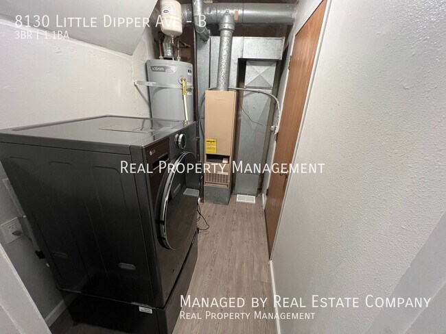 Building Photo - 8130 Little Dipper Ave