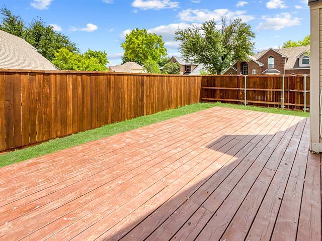 Building Photo - 605 Pheasant Knoll
