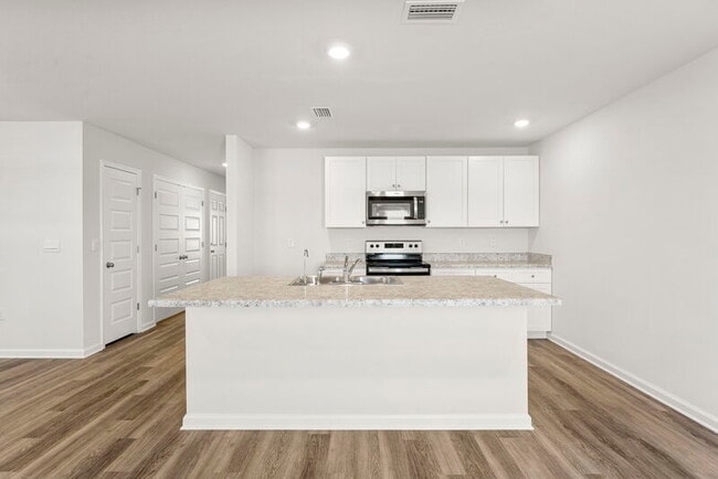 Building Photo - 5017 Rivergrass Dr