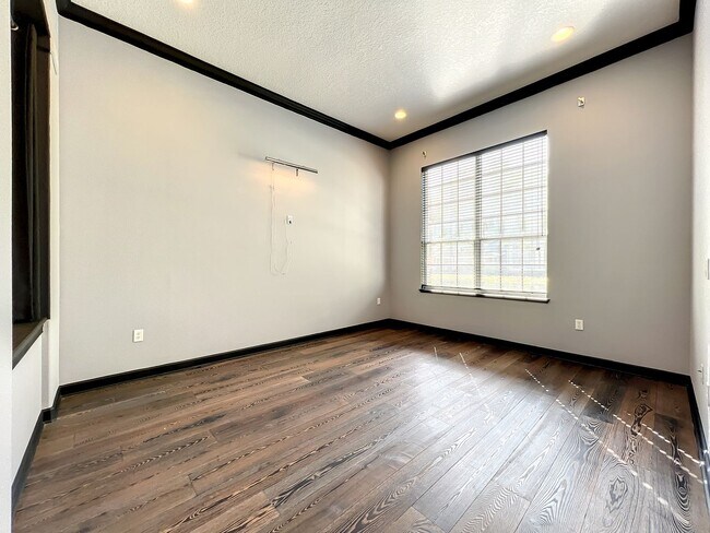 Building Photo - Gated, Lake Nona Luxury