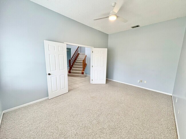 Building Photo - 4/3.5 Home at Eagle Lending