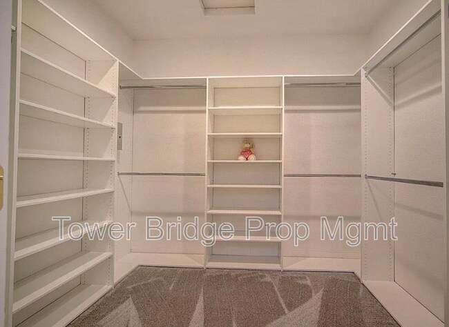 Building Photo - 1518 Southridge Ct