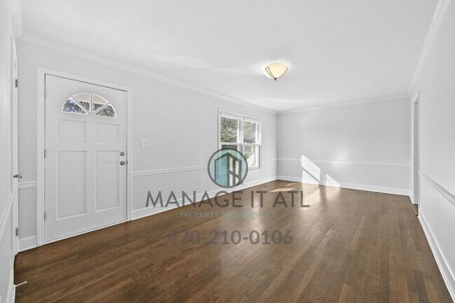 Building Photo - Beautifully renovated 3 bedroom house in Tucker, GA!