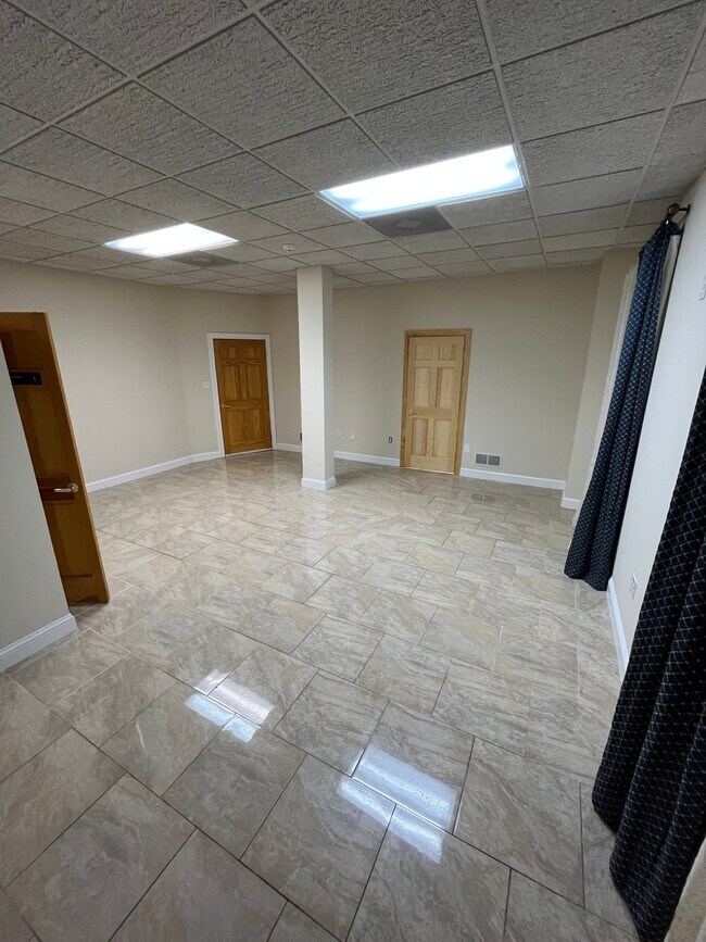 Building Photo - 239 Byers Rd