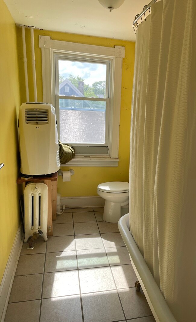 Bath - 42 Bloomsbury Ave