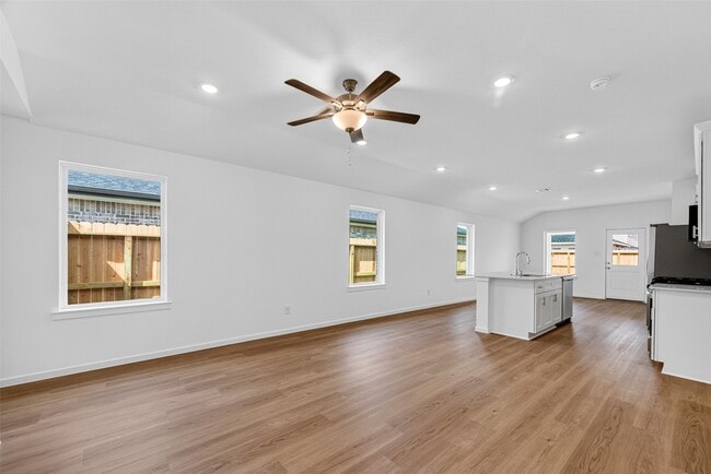 Building Photo - 3529 Longhorn Vly St
