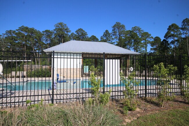 Building Photo - Nature Creek 3BD Townhome w/ Garage, Pool ...