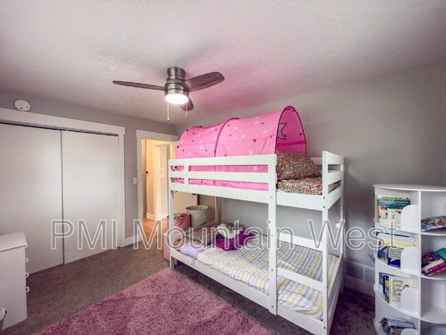 Building Photo - 76 W 1300 S
