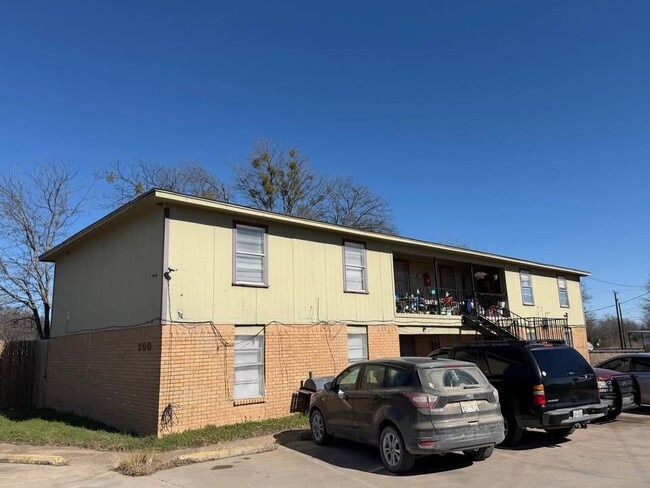 Building Photo - 200 S Mott Dr