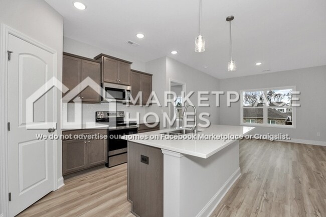 Building Photo - 129 Rose Vly Dr