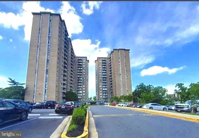 Building Photo - 1836 Metzerott Rd