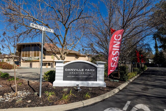 Building Photo - Danville Park Apartments