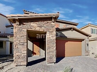 Building Photo - 6043 Schmidt St