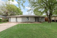 Building Photo - 3332 Mesquite Rd
