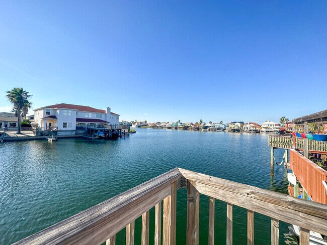 Building Photo - 15409 Salt Cay Ct