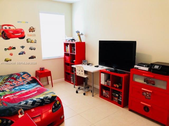 Building Photo - 2950 St Thomas Dr