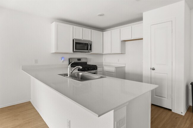 Building Photo - 4627 Sterling Pr Trl