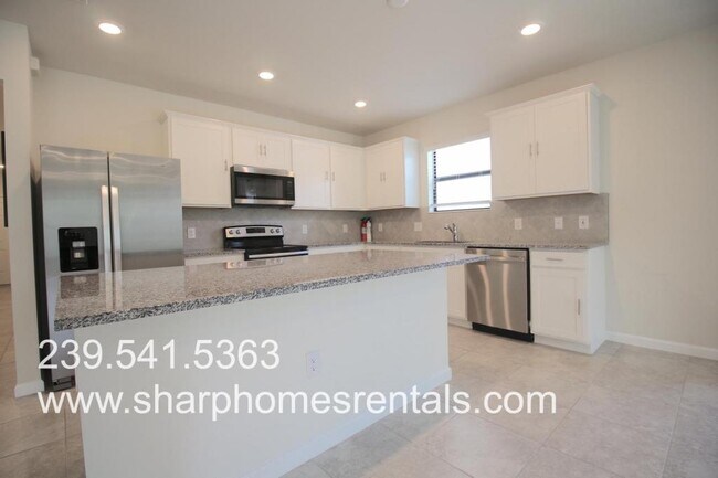 Building Photo - 16008 Beachberry Dr