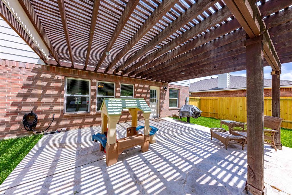 Building Photo - 13907 Bonnetbriar Ln