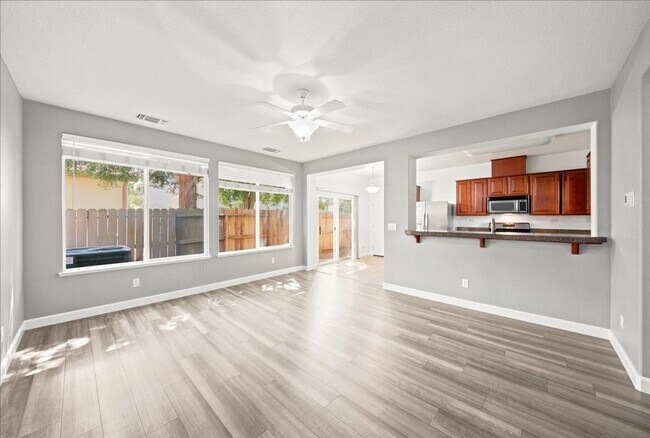 Building Photo - 4370 Mt Kisco Way
