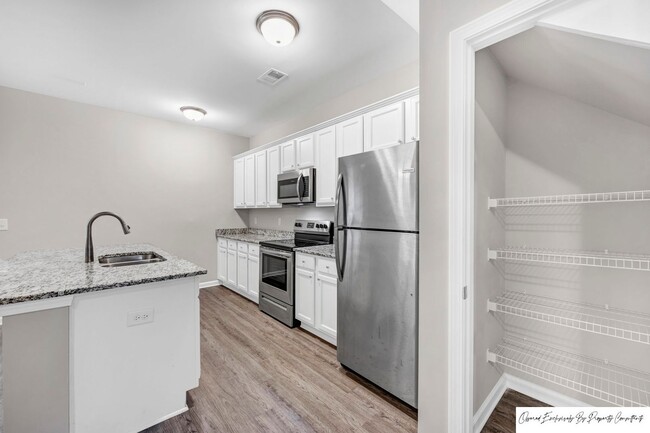 Building Photo - READY FOR YOU IN HARBISON GROVE