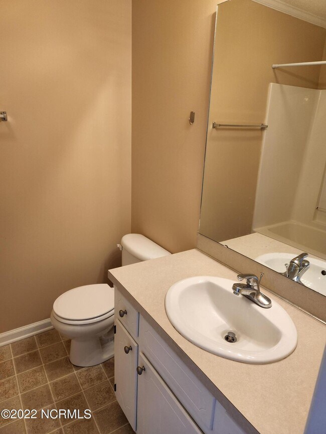 Building Photo - 902 Spring Forest Rd