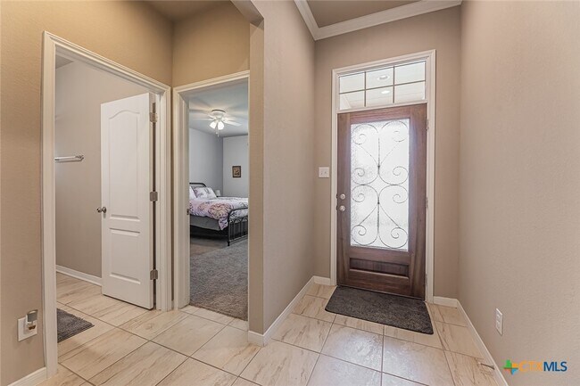 Building Photo - 3212 Trinity Dr