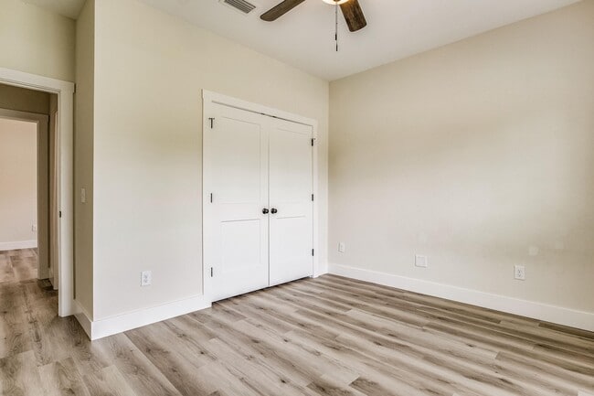 Building Photo - 6809 Water St