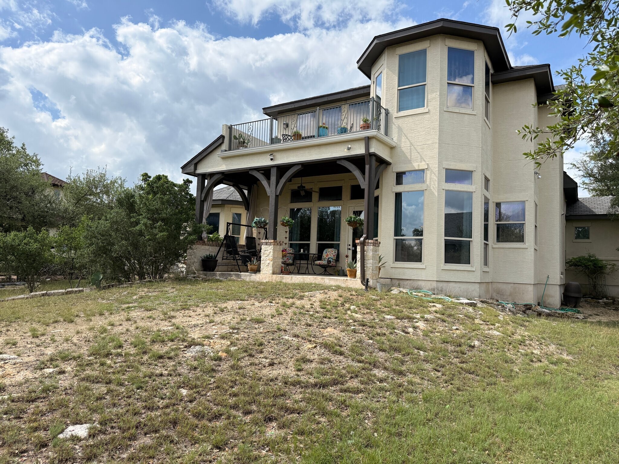 Building Photo - 1155 Glenwood Loop