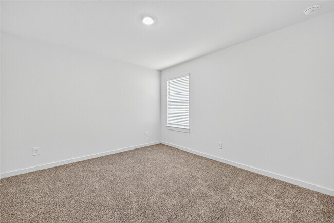 Building Photo - 4215 Russet Elm Ln