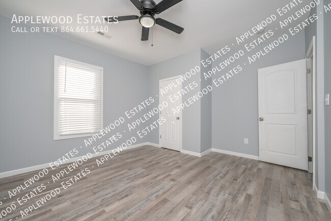 Building Photo - 206 Boundary Dr