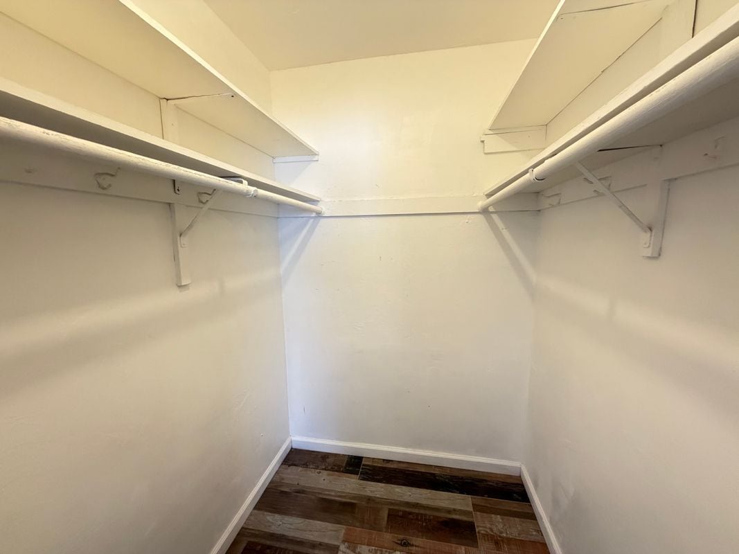 Building Photo - 1821 N 17th Ct