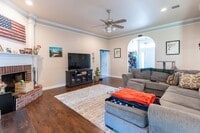 Building Photo - North Bossier Rental