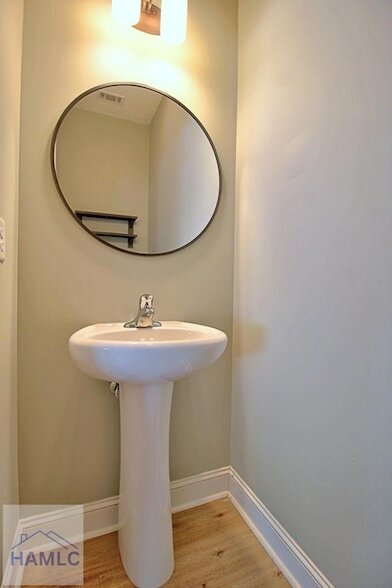 Building Photo - 1208 Cypress Fall Cir