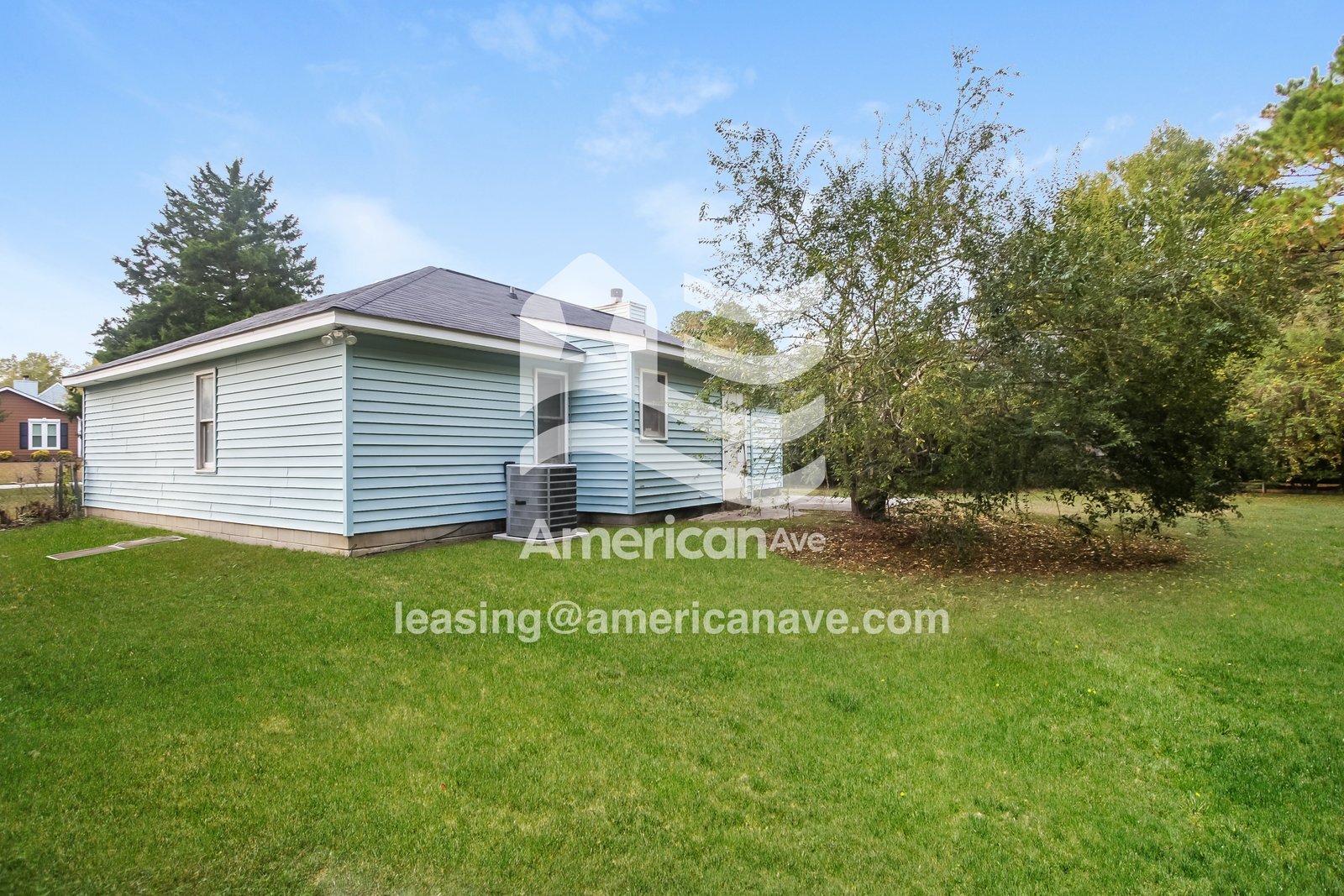 Building Photo - 2912 S Partridge Cir