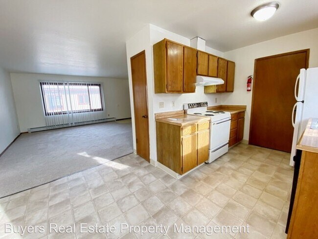 Building Photo - 8118 Boundary Ave