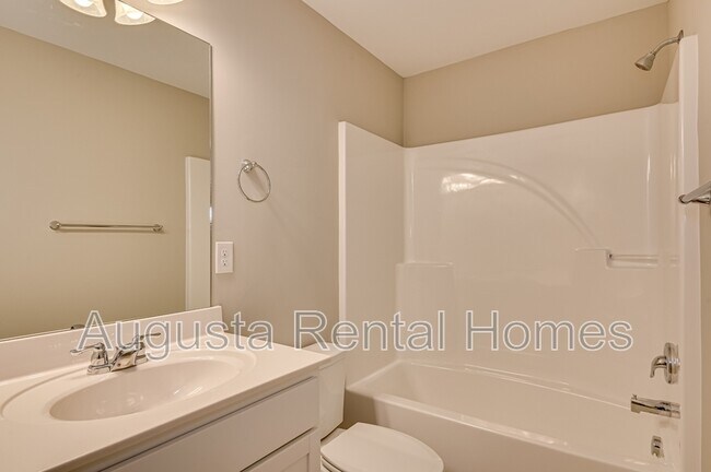 Building Photo - 7158 Foggy River Dr