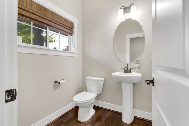Building Photo - Spacious 4BR/3BA in Beaverton