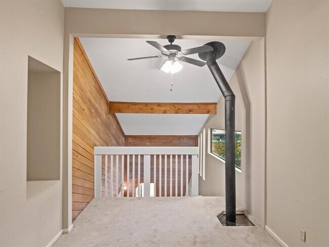 Building Photo - 6109 Grass Hollow