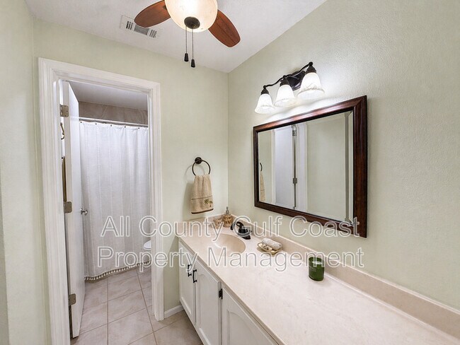 Building Photo - 275 Mission Trail W