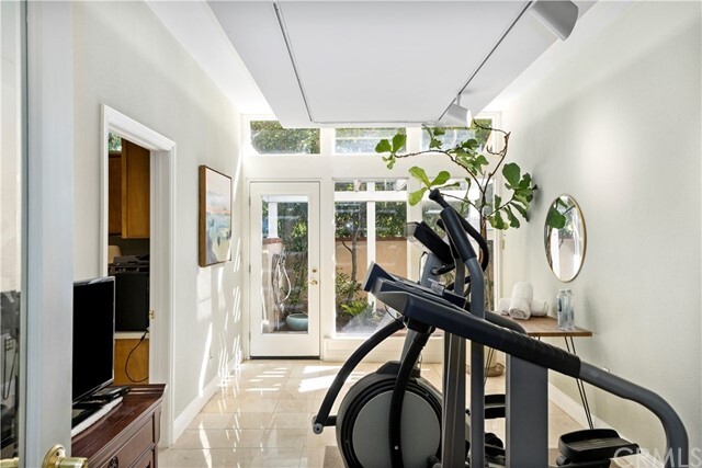 Building Photo - 1502 Weymount Pl