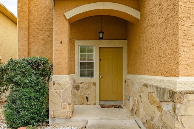 Building Photo - 1900 Jentsch Ct