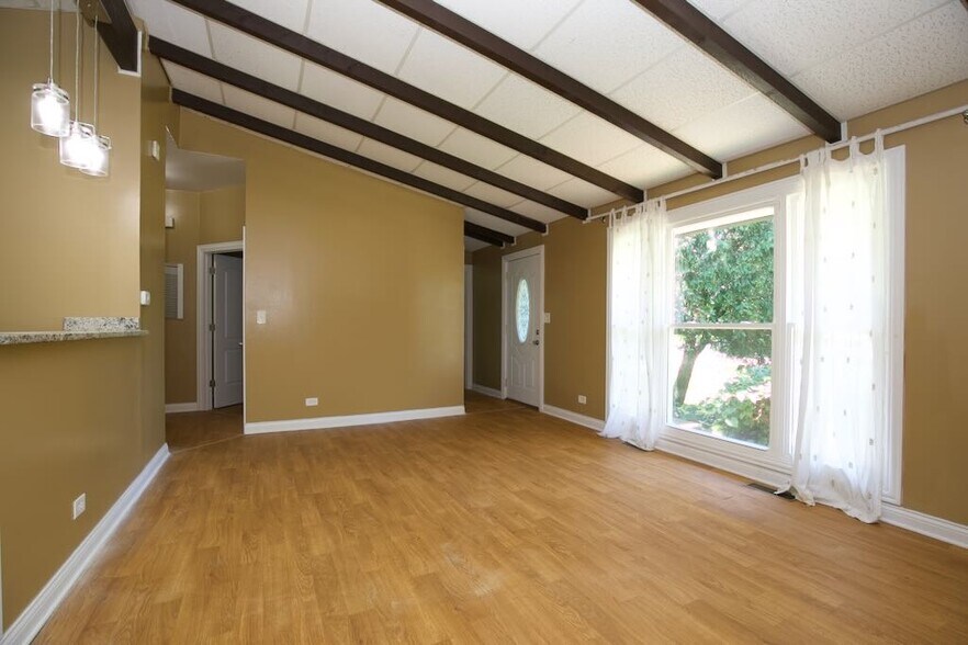 Building Photo - 1227 Wood Ave
