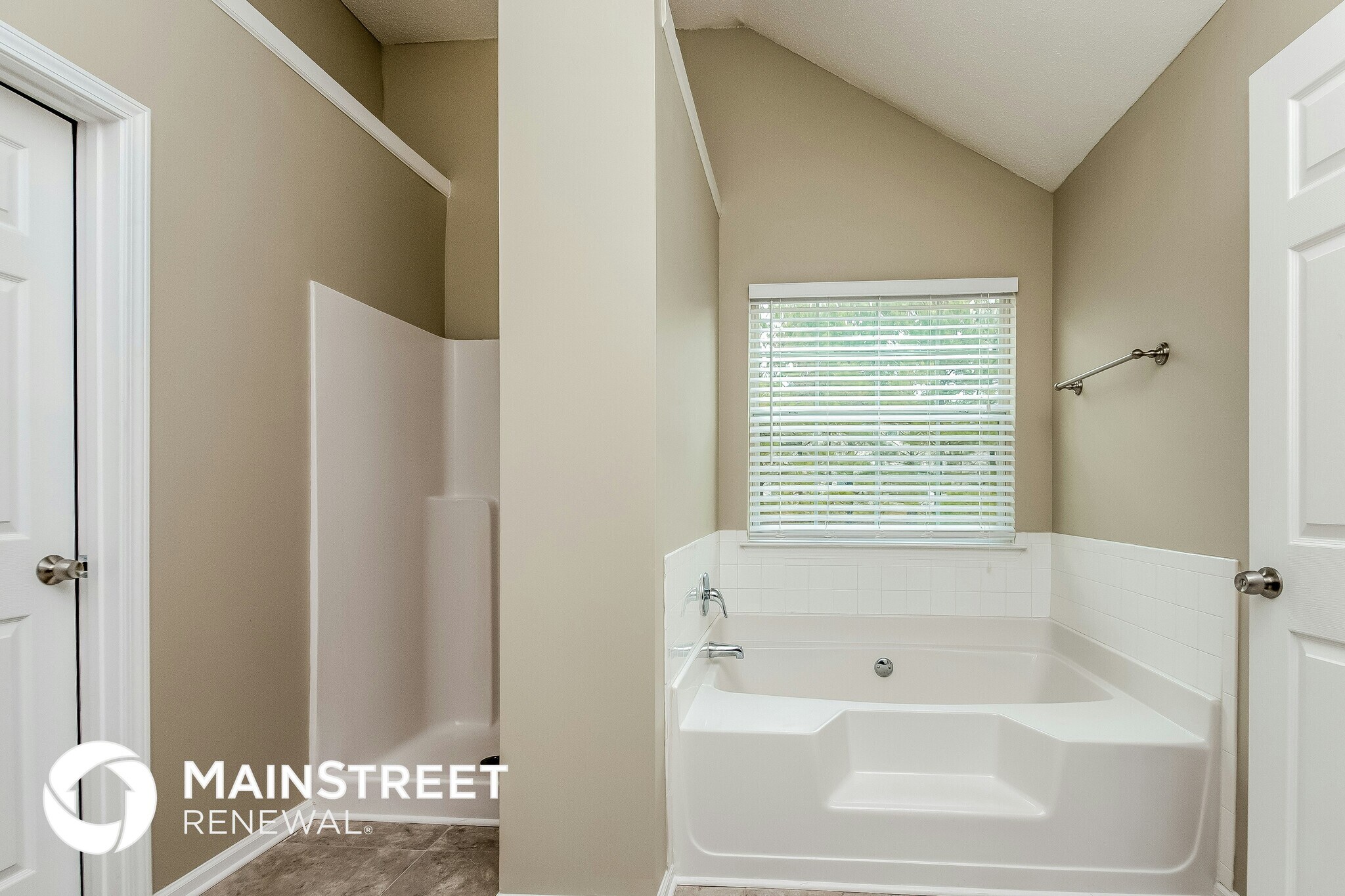 Building Photo - 3746 Natrona Ct