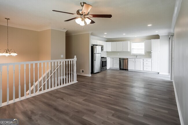 Building Photo - 2675 Frank Ln