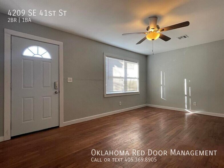 Building Photo - 4209 SE 41st St