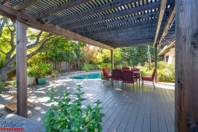 Building Photo - Beautiful Los Gatos Home | Remodeled | Swi...
