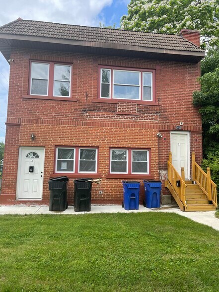 Building Photo - 3610 E 139th St